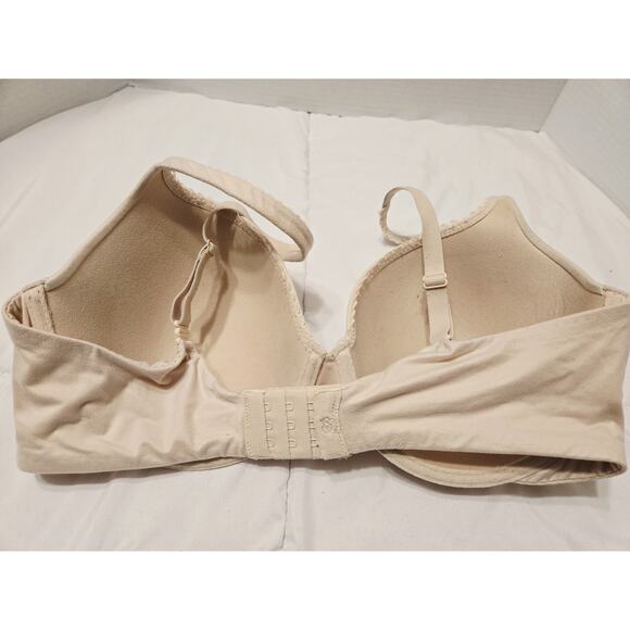 Victoria's Secret White Padded Bra Underwire Everyday Comfort Support 36DD - Picture 4 of 7